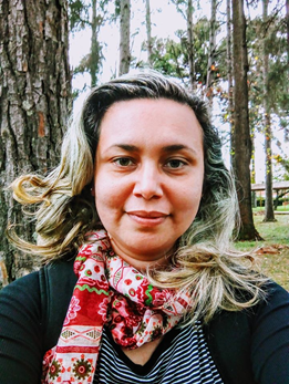 Nair Daiane de Souza Sauaia Vansiler